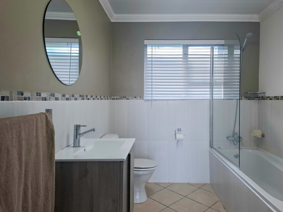 3 Bedroom Property for Sale in Welbedacht Western Cape